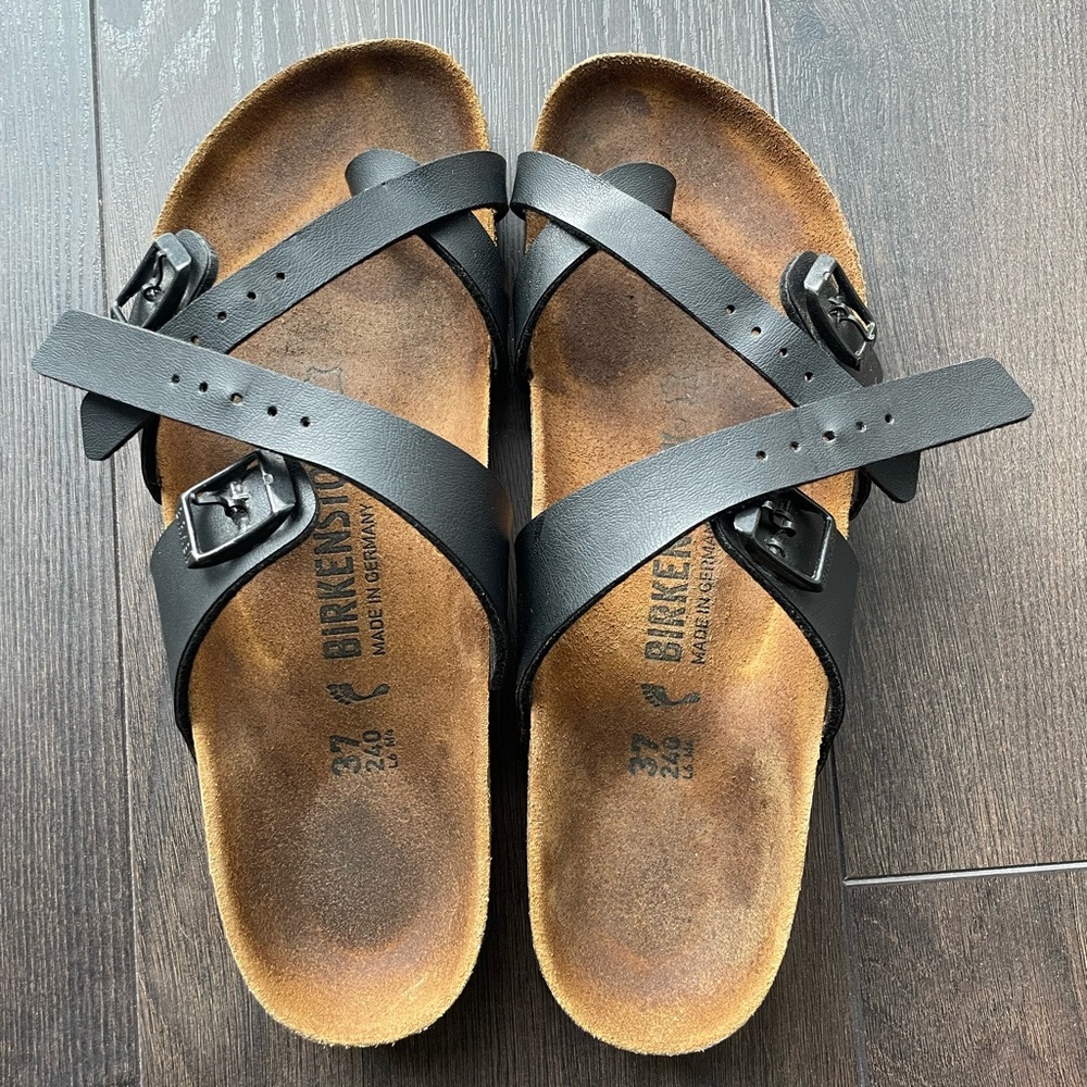 Birkenstock mayari sandals
